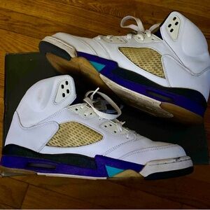 Men’s Air Jordan 5 retro, “White/Emerald Green/Grape Ice”, size 11